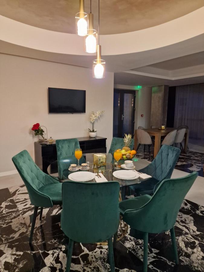 Art'S Luxury Boutique Hotel Орадя Экстерьер фото